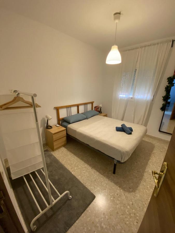 Apartamento Con Parking Gratis En El Centro De Malaga Apartman Kültér fotó