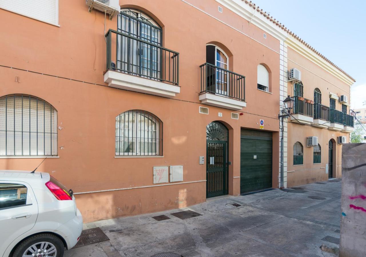 Apartamento Con Parking Gratis En El Centro De Malaga Apartman Kültér fotó