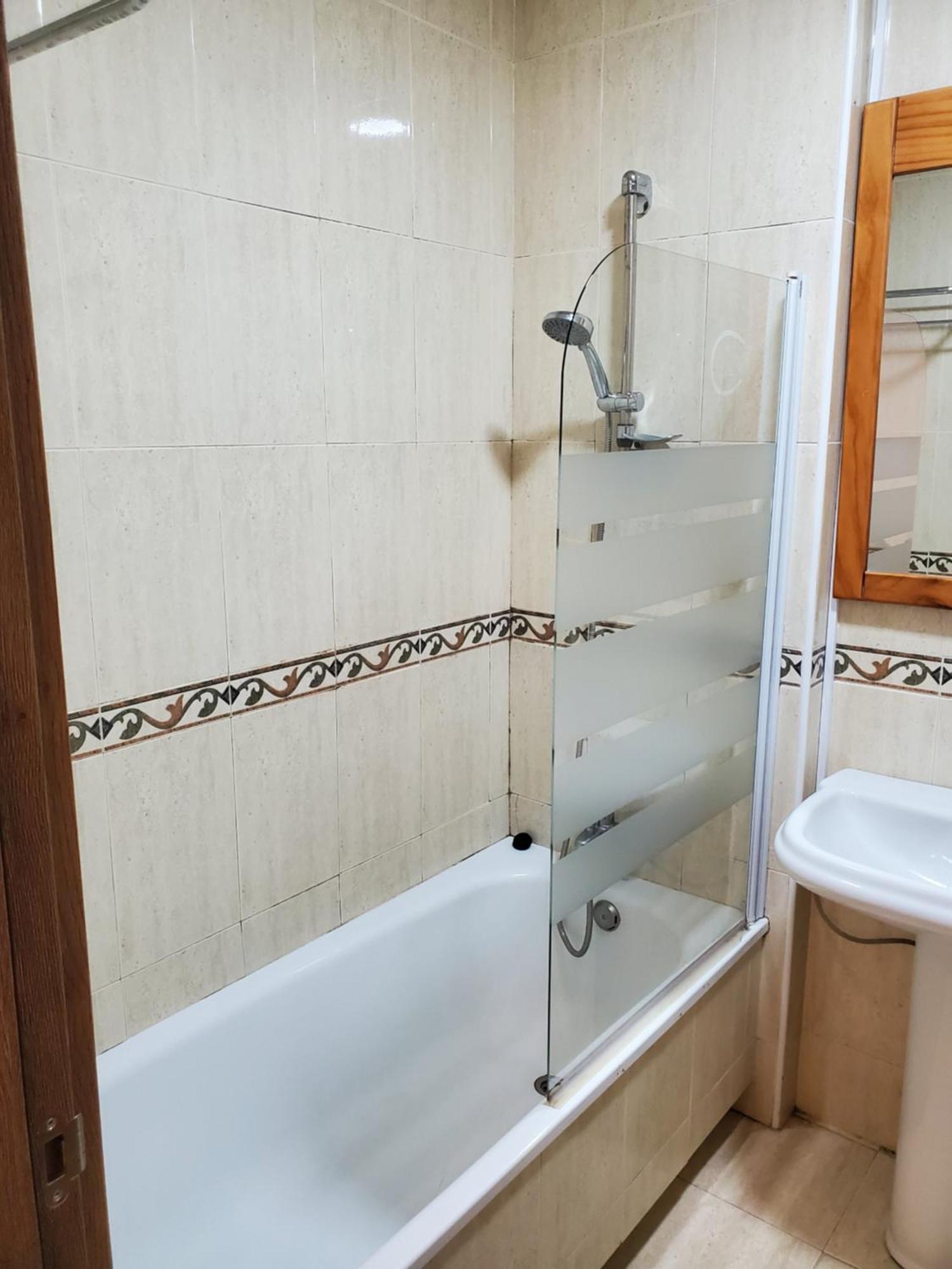 Apartamento Con Parking Gratis En El Centro De Malaga Apartman Kültér fotó