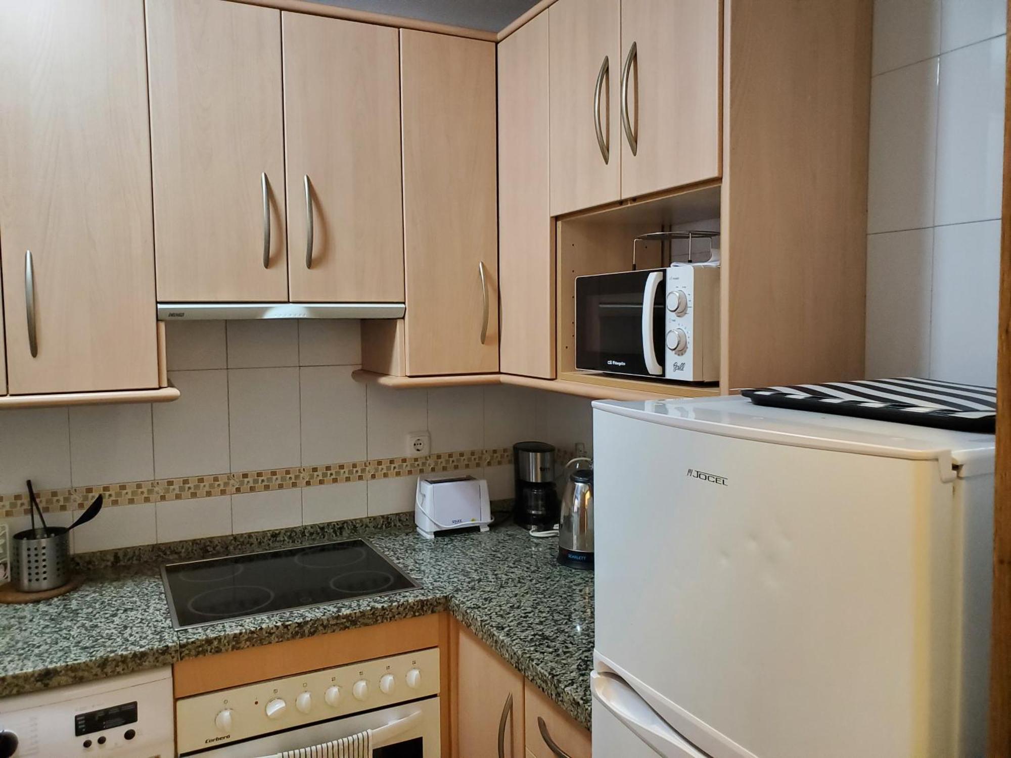 Apartamento Con Parking Gratis En El Centro De Malaga Apartman Kültér fotó