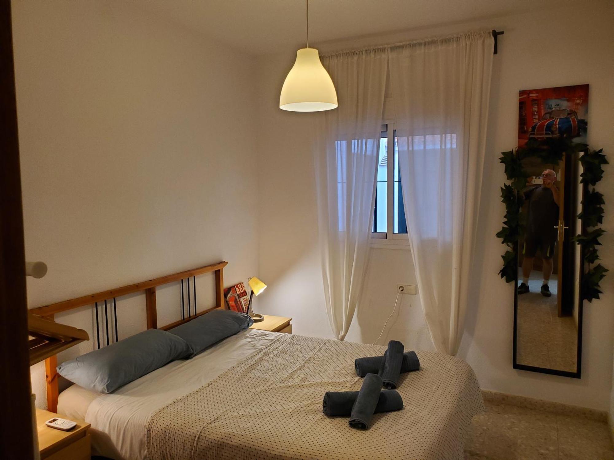 Apartamento Con Parking Gratis En El Centro De Malaga Apartman Kültér fotó