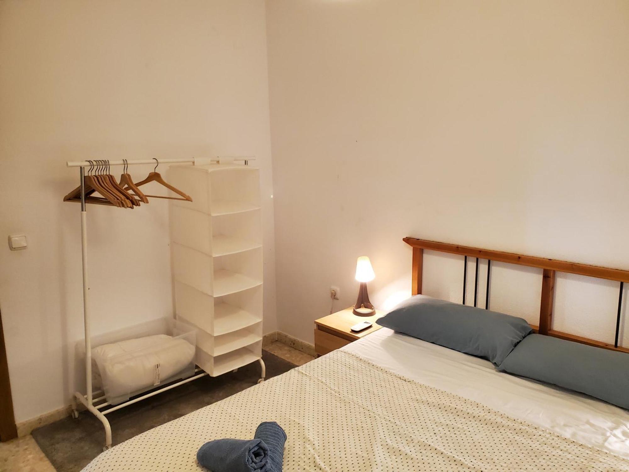 Apartamento Con Parking Gratis En El Centro De Malaga Apartman Kültér fotó